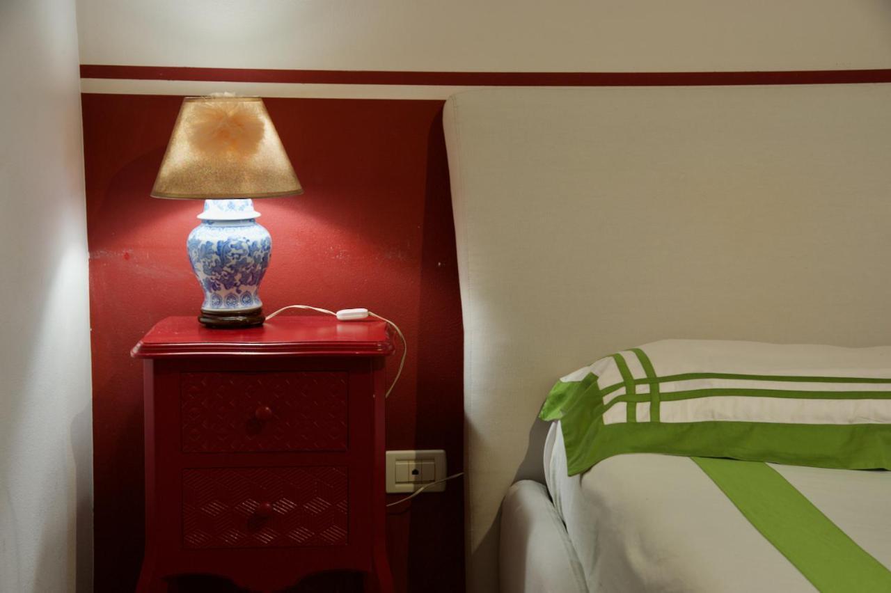 Casa Vacanze La Torre 오리오알세리오 외부 사진